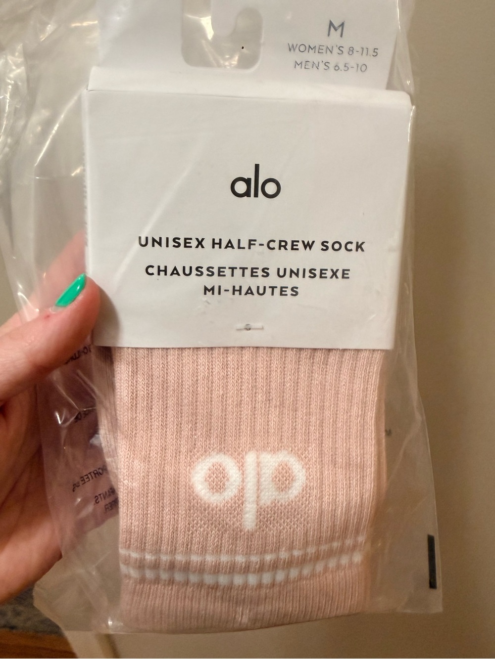 ALO Yoga - Unisex Half-Crew Sock - size M - brand new!